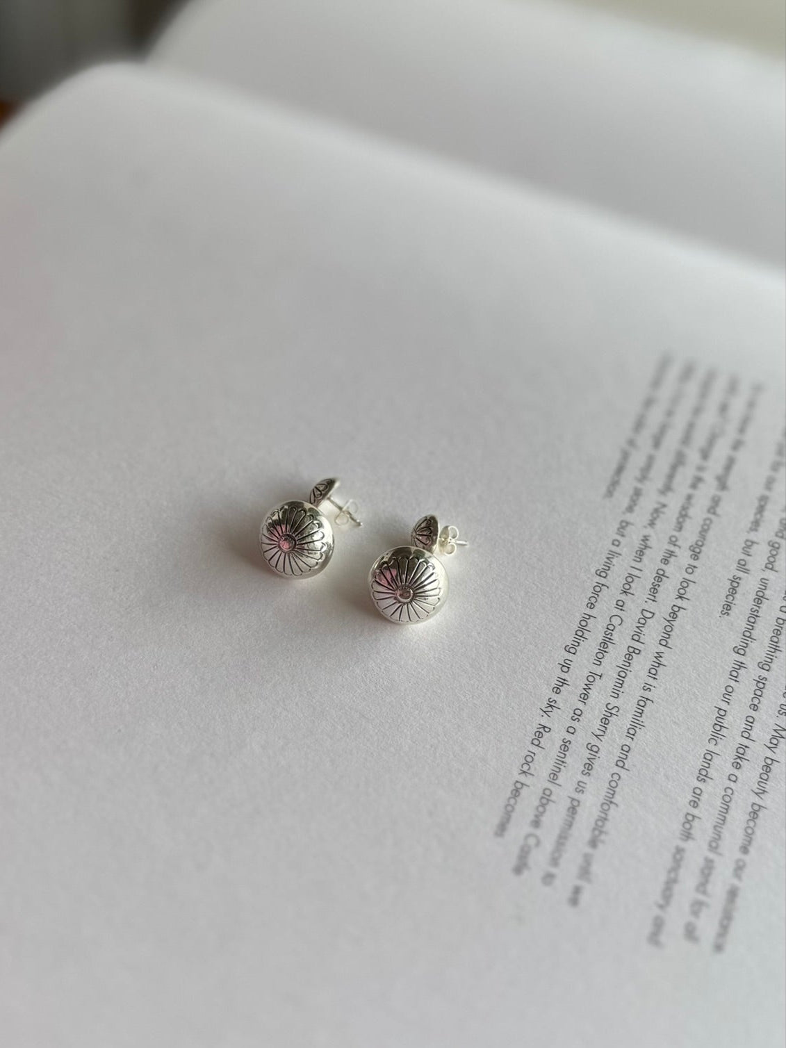 Navajo Pearl Earrings